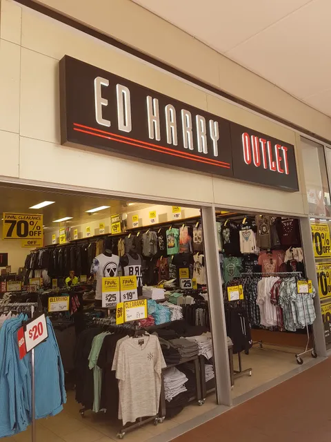 Watertown Brand Outlet Centre