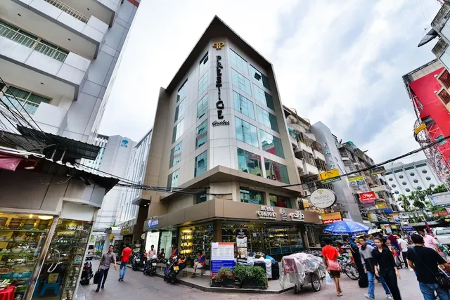 Prestige Suites Nana