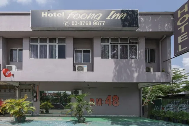 OYO 90294 Foong Inn Dengkil