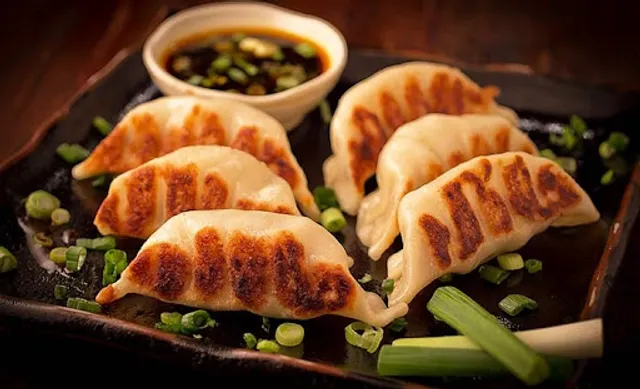 Jinja Bar & Bistro NE Heights