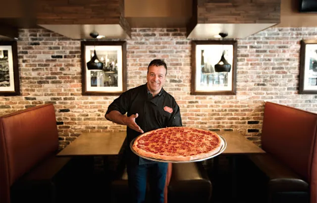 Russo's New York Pizzeria & Italian Kitchen | Sugar Land
