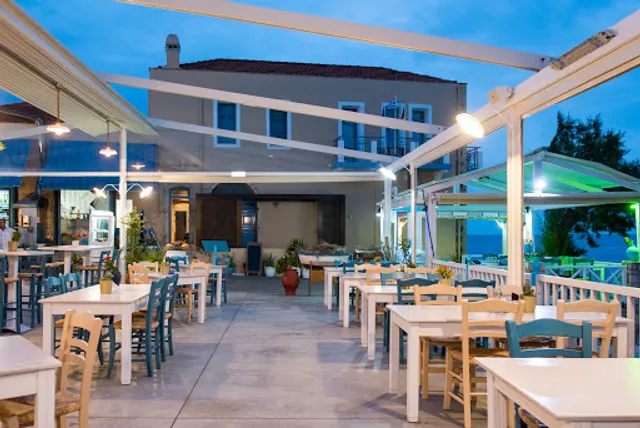 Captains House Seaside Restaurant