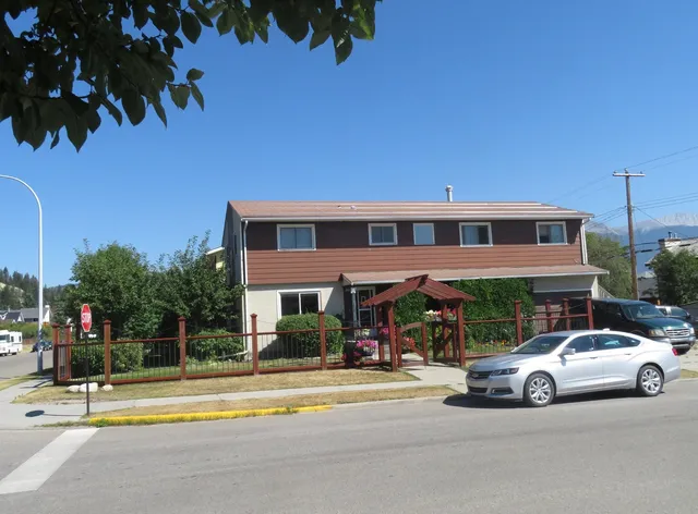 Seldom In Guest House