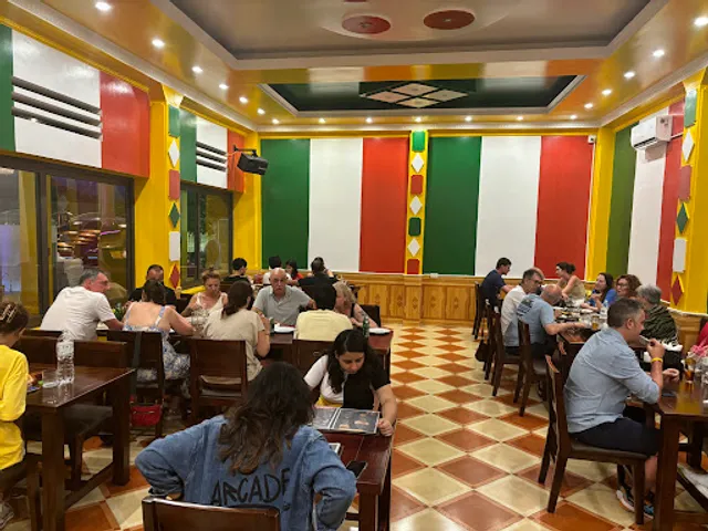 Napolis pizza Bar Tam Coc