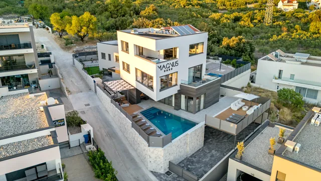 Villa Magnus Makarska