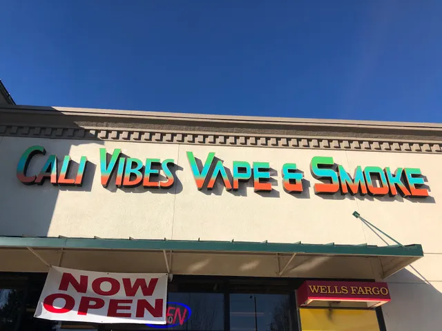 CALI VIBES VAPE AND SMOKE