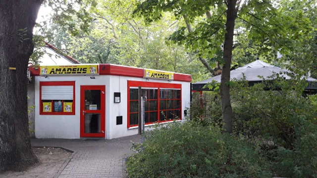 Krusta-Stube Amadeus, Pizza und Fast Food