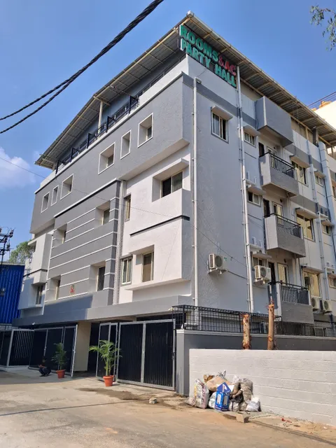 OYO 4797 Lulu Hospitality