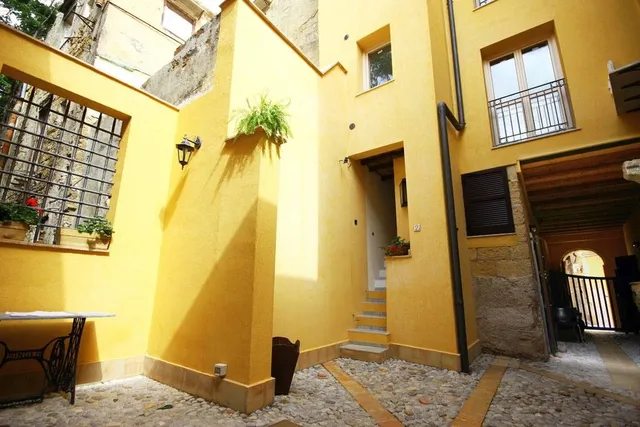 khalisah bed and breakfast