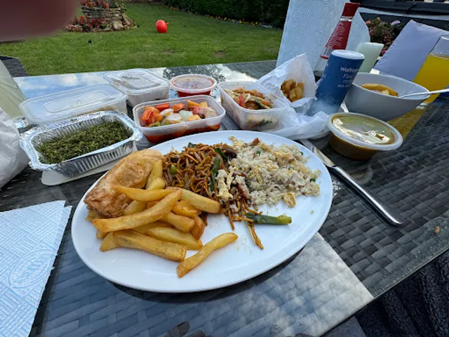 ST. IVES CHINESE THAI