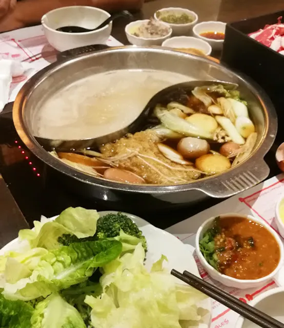 Suki-Ya Paradigm Mall