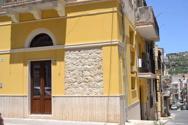 Trinisula Sicily home