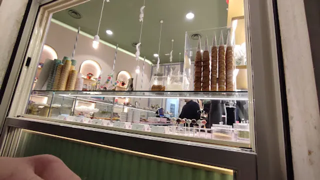 Gelateria San Carlo