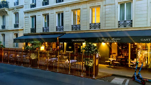 Tradizione Gastronomica Italiana by GustoMassimo Paris depuis 2010