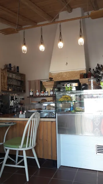 Rahati Cafè Patisserie Bistro