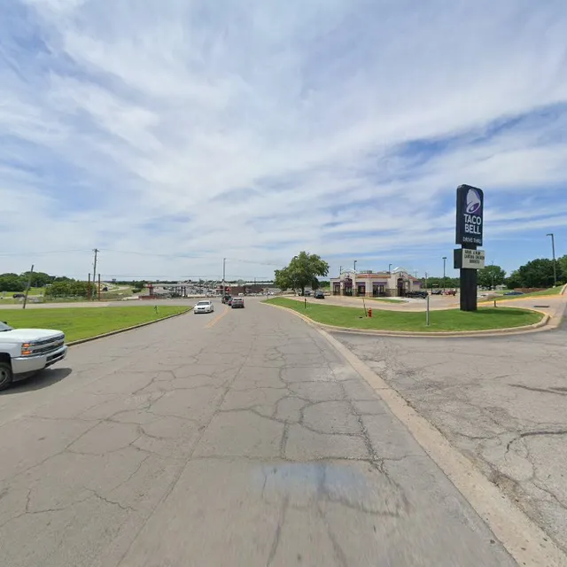 Northpointe Plaza Shopping Center