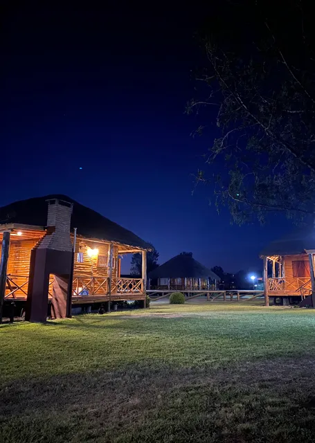 Complejo Los Leños - Cabañas