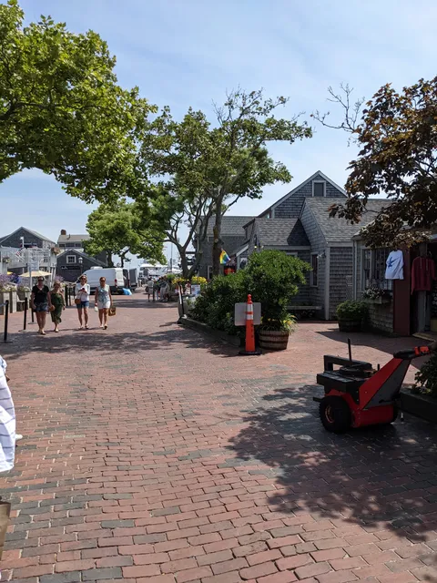 Nantucket Peddler