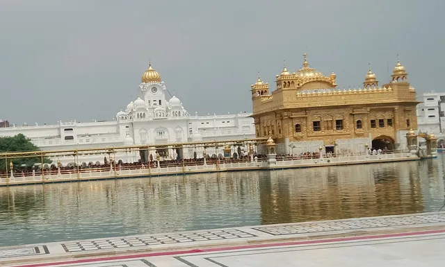 Shri Durgiana Yatri Niwas