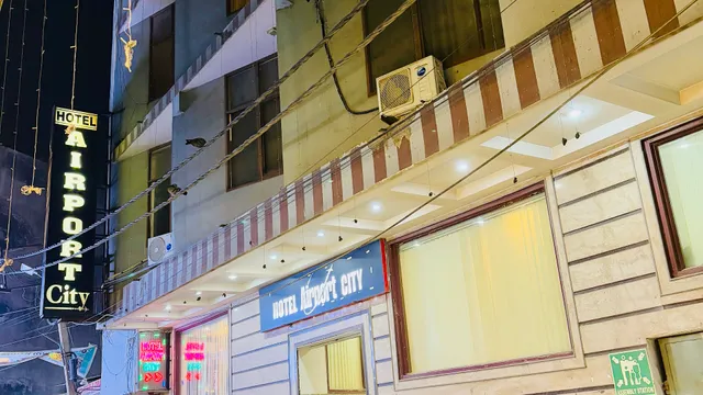 HOTEL AIRPORT CITY