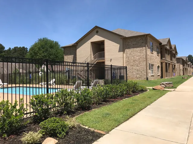 Stonegate Apartments