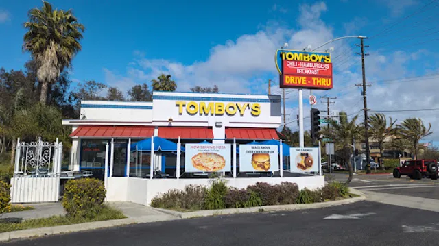 Tomboy's Famous Chiliburgers