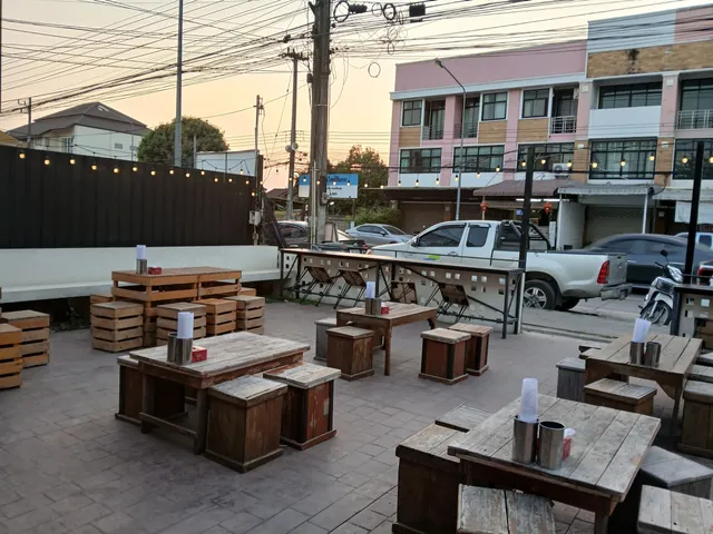 หม่าล่า ดราก้อน บ้านใหม่-ริมกก