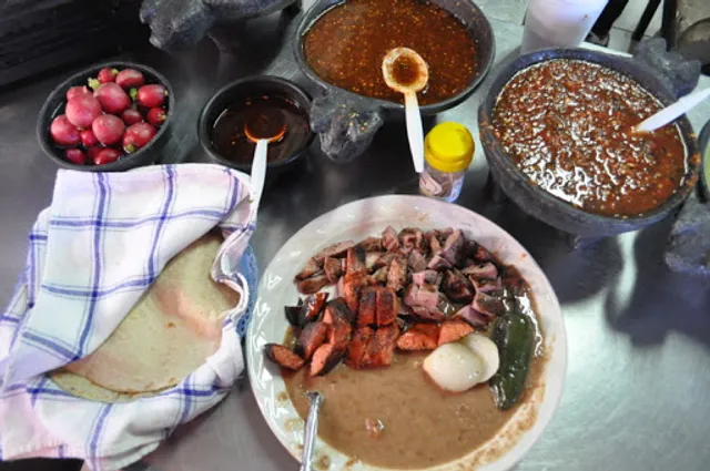 Menuderia y Carnes Asadas Alfonso