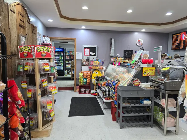 Momma T's Meats & Sweets