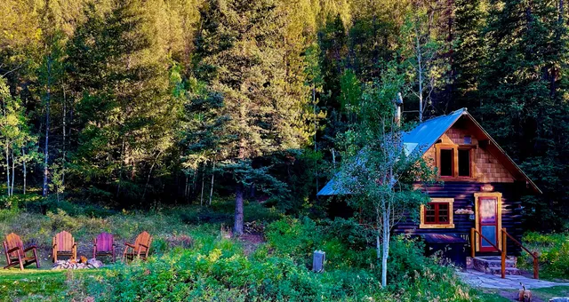 Pioneer Guest Cabins