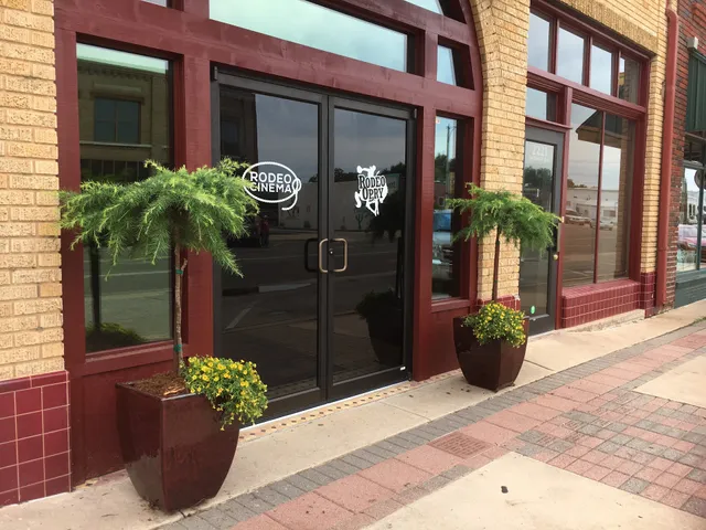 Rodeo Cinema