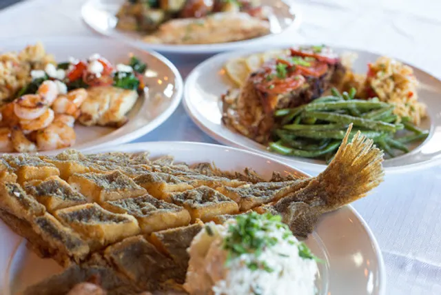 Wharf Casual Seafood Bannerman