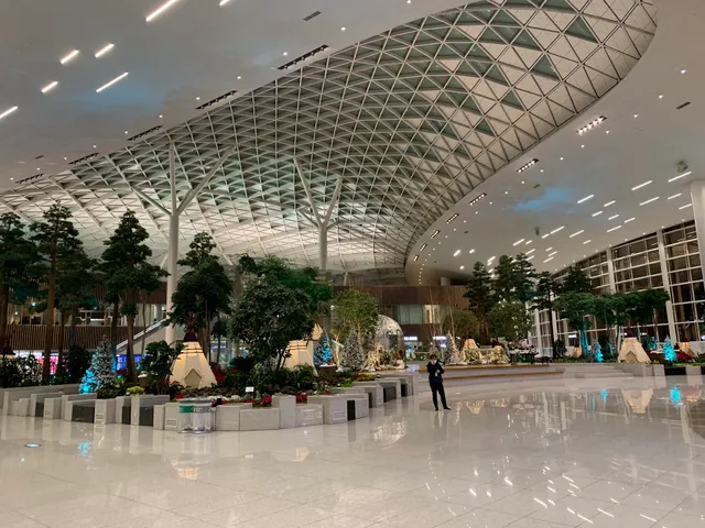 Capsule Hotel 'Darakhyu' T2