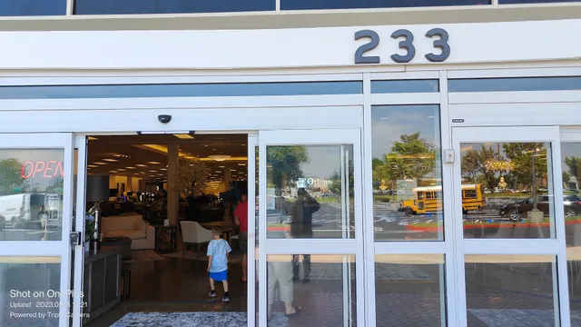 Orleans Furniture - Upland