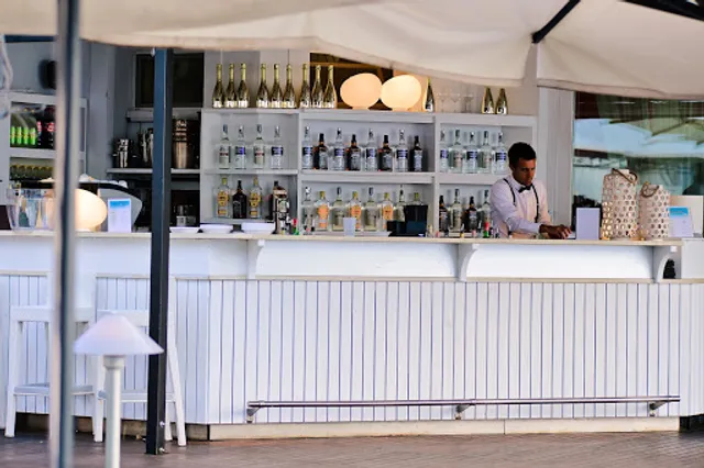 Essentiale Restaurant & Lounge Bar at Hotel Villa Laguna