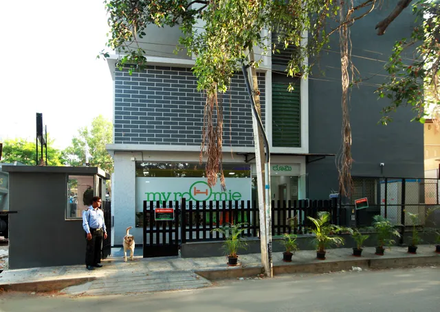 Myroomie Magnolia - Girls PG Near Christ University Bannerghatta Campus