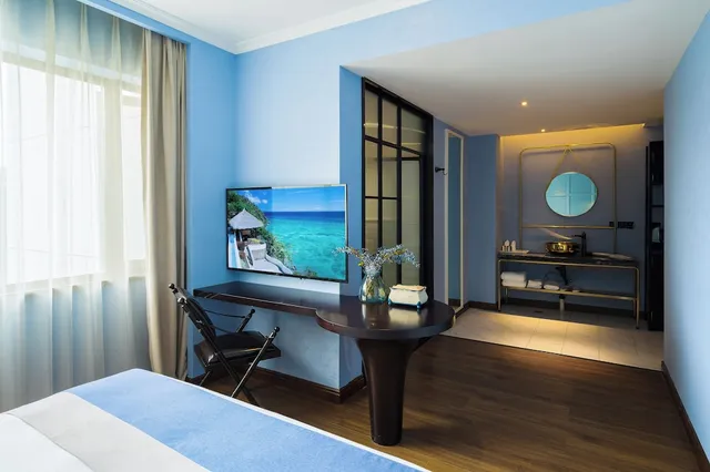 Zheda Yuanzheng Lanshe Hotel