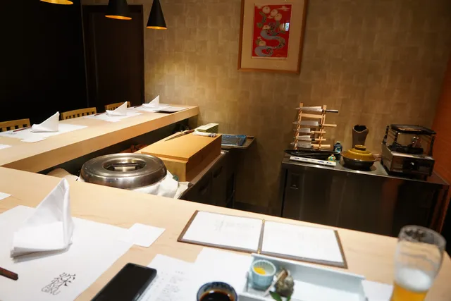 日本料理「綵」～あやぎぬ～