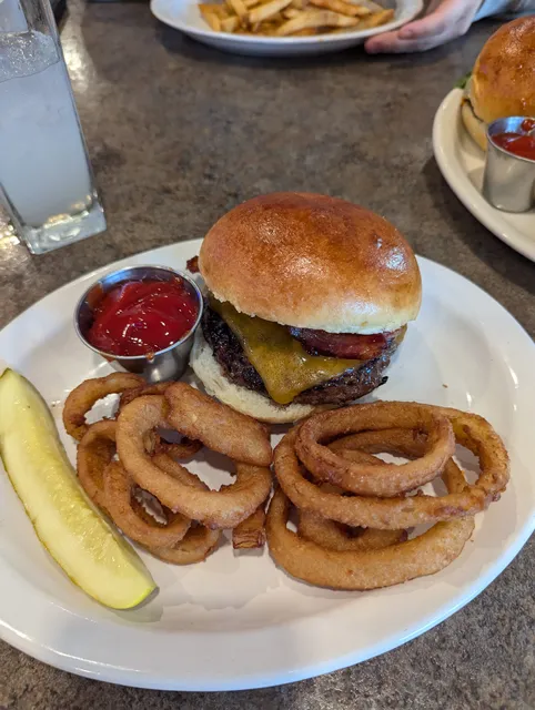 Prospects Restaurant and Bar