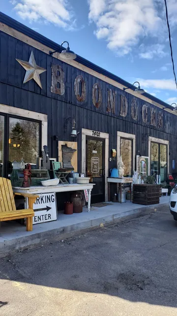 Boondocks Vintage Boutique
