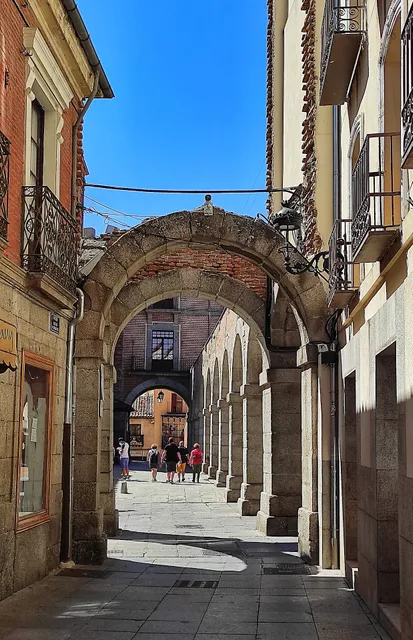 Ciudad vieja de Ávila e iglesias extramuros