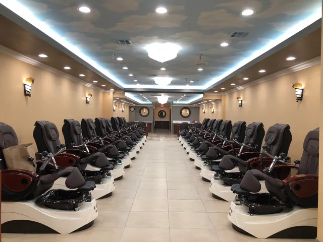 Hi Nails & Spa (10% OFF New Customers)