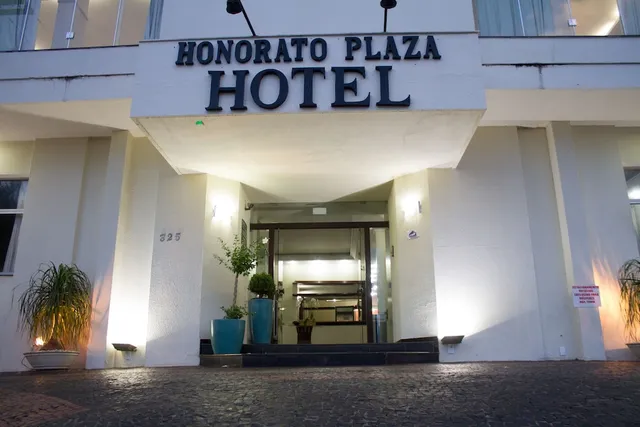 Hotel Honorato Plaza