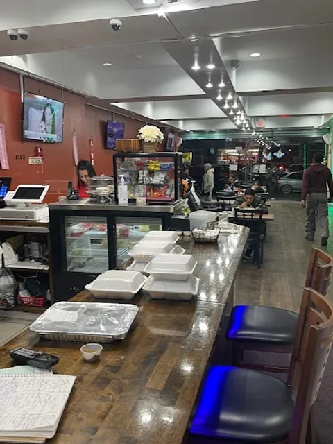 Titos Pollería Restaurant