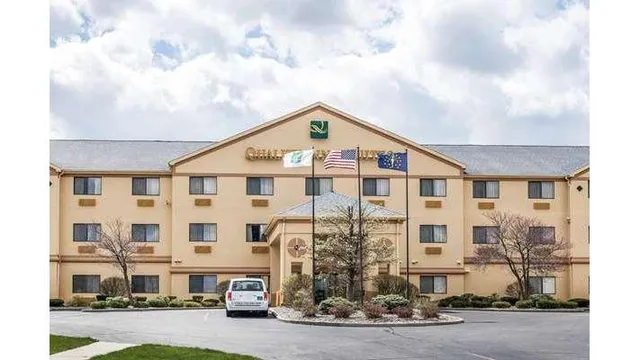 Quality Inn & Suites South Bend Airport