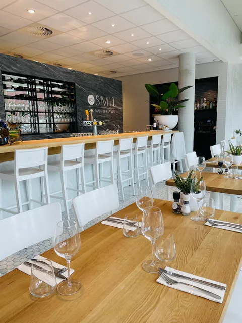 Smit Vis aan de Haven