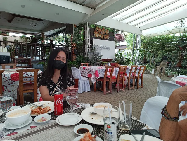 Pineapple Hills Kitchen (菠萝丘陵厨房)