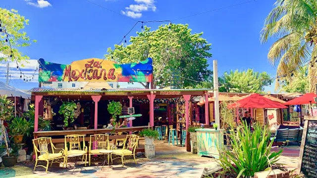 La Mexicana Taco Bar