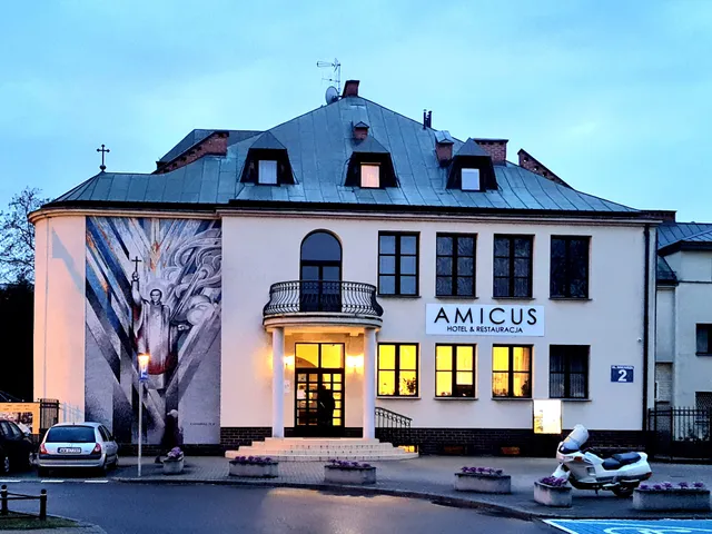 AMICUS Hotel i Restauracja