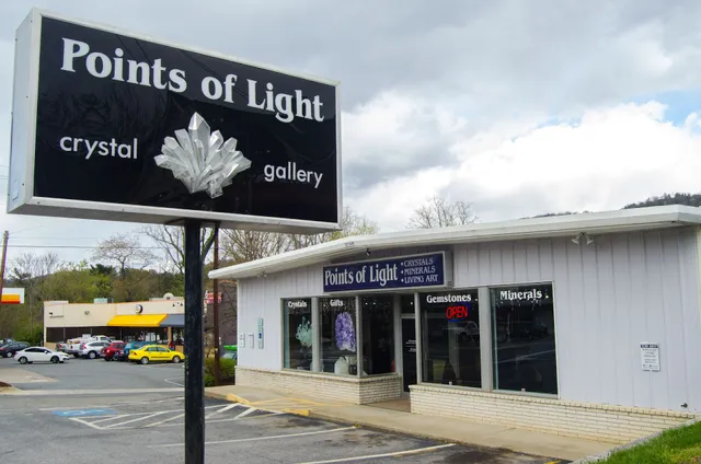 Points of Light Crystal and Mineral Gallery